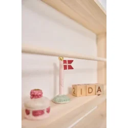 Flag babyf�dder fra Speedtsberg p� hylde - Tinashjem