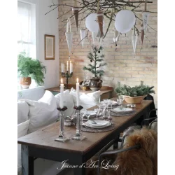 Julespecial 2026 bord med pynt fra Jeanne d Arc Living - Tinashjem
