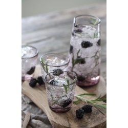 Vandglas malva fra Ib Laursen med saft - Tinashjem