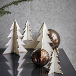 House Doctor Juletr�er 2 stk. til oph�ng hvid og guld st�ende p� julebord - Fransenhome