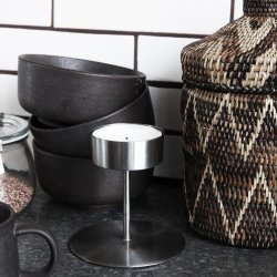 House Doctor fyrfadsstage Anit s�lv p� reol med fyrfadslys - Fransenhome