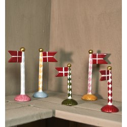 Flag 19 cm 3 forskellige harlekintern fra Speedtsberg flere farver og tt�rrelser p� hylde - Tinashjem