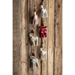 Rensdyr fra My Nostalgic Christmas r�d eller sand fra Ib Laursen alle h�ngende p� v�g - Tinashjem