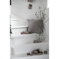 Pakke fra My Nostalgic Christmas gr� fra Ib Laursen p� trappe - Tinashjem