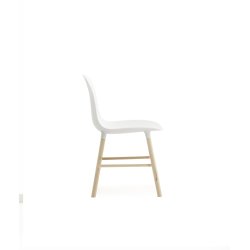Normann Copenhagen Form Miniature Chair white set fra siden - Fransenhome