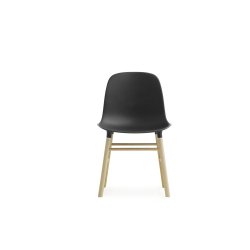 Normann Copenhagen Form Miniature Chair black set forfra - Fransenhome