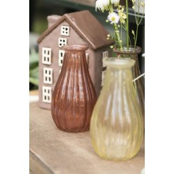 Vase Anemone rillet UNIKA fra Ib Laursen to p� hylde ved lyshus - Tinashjem
