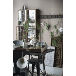 Holder glas med metall�g til bedelys fra Ib Laursen i julestuen - Tinashjem