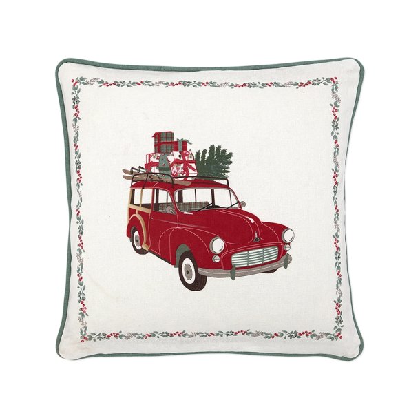 Charline Car white cushion 40 x 40 pieceprinted fra GreenGate - Tinashjem