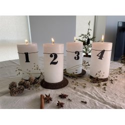 Advents tal 1-4 fra L�bech Living p� hvided lys - Fransenhome
